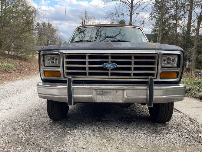 Ford-Bronco-1983-Blue-7
