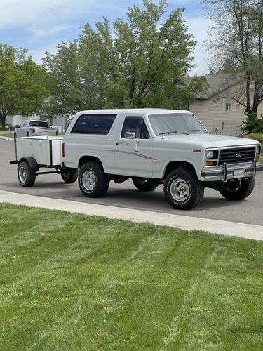 Ford-Bronco-1984-8