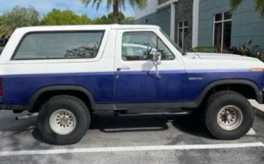 Ford-Bronco-1984-Custom