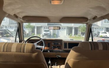 Ford-Bronco-1984-Two-Tone-Tan-10