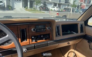 Ford-Bronco-1984-Two-Tone-Tan-14