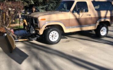 Ford-Bronco-1986