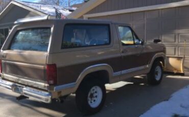 Ford-Bronco-1986-5