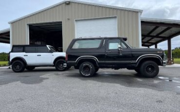 Ford-Bronco-1986-Black-7