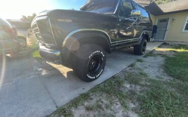 Ford-Bronco-1986-Black-8