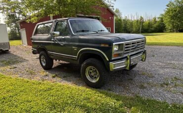 Ford-Bronco-1986-SUV-3