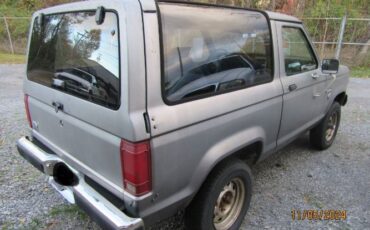 Ford-Bronco-1986-Silver