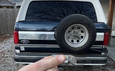 Ford-Bronco-1987-Blue-1