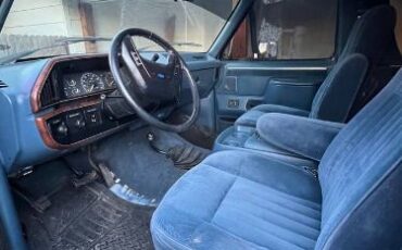 Ford-Bronco-1987-Blue-4