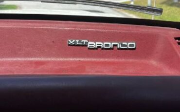 Ford-Bronco-1987-Custom-1