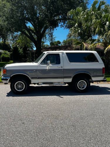 Ford-Bronco-1987-Custom-5