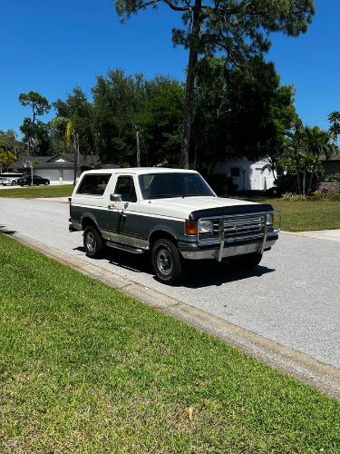 Ford-Bronco-1987-Custom-8