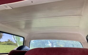 Ford-Bronco-1987-White-Red-25