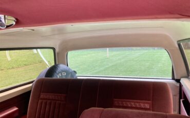 Ford-Bronco-1987-White-Red-31