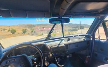 Ford-Bronco-1988-Black-2
