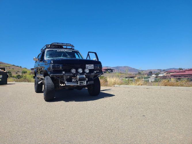 Ford-Bronco-1988-Black-8