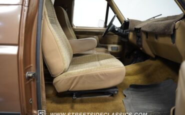 Ford-Bronco-1988-Tan-Brown-17