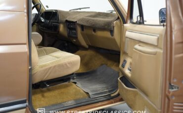 Ford-Bronco-1988-Tan-Brown-19