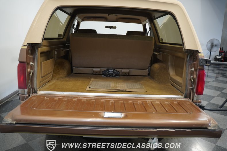 Ford-Bronco-1988-Tan-Brown-23