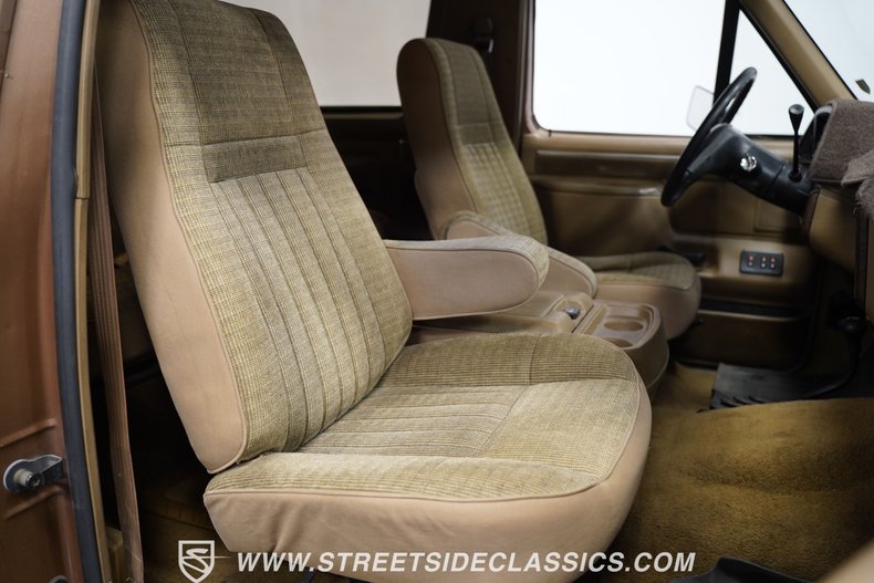 Ford-Bronco-1988-Tan-Brown-26