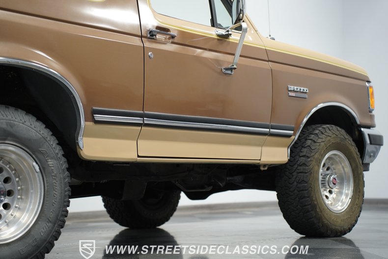 Ford-Bronco-1988-Tan-Brown-39