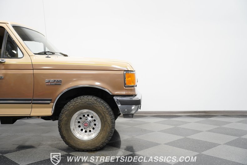 Ford-Bronco-1988-Tan-Brown-41