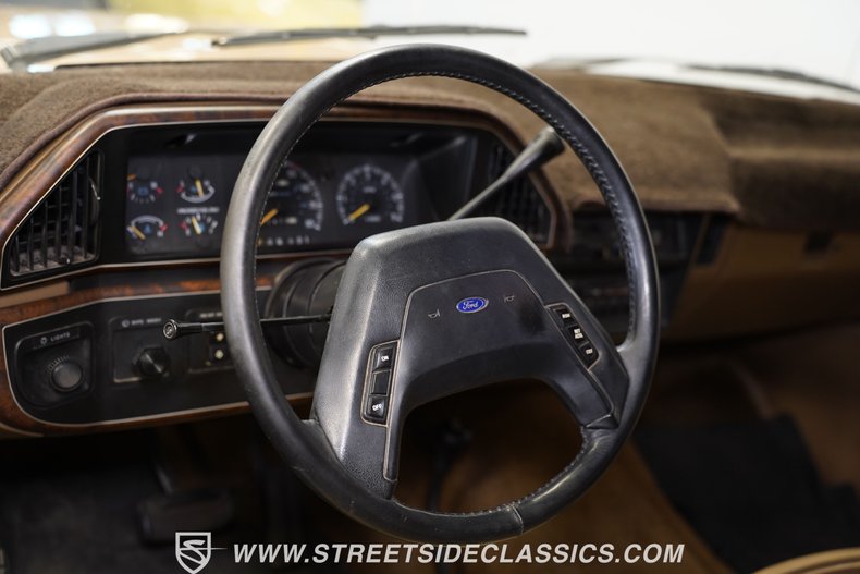 Ford-Bronco-1988-Tan-Brown-49