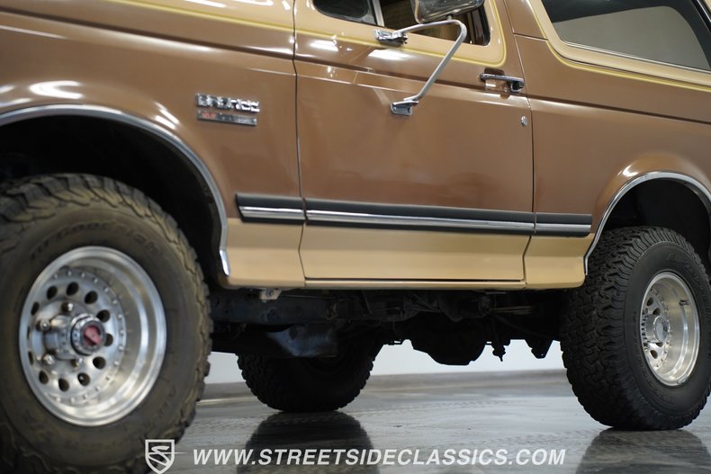Ford-Bronco-1988-Tan-Brown-6
