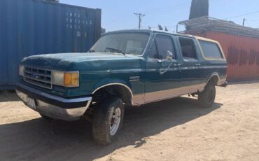 Ford-Bronco-1989-2