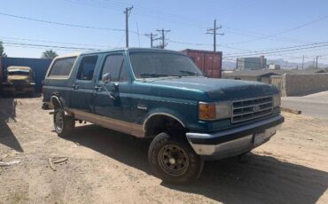 Ford-Bronco-1989