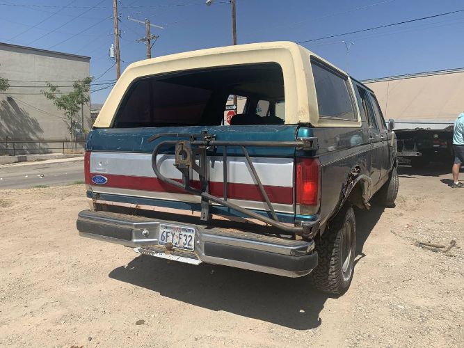 Ford-Bronco-1989-5