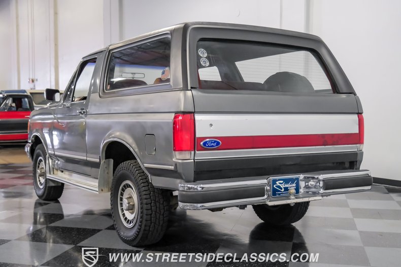 Ford-Bronco-1989-Smoke-Metallic-Scarlet-Red-14