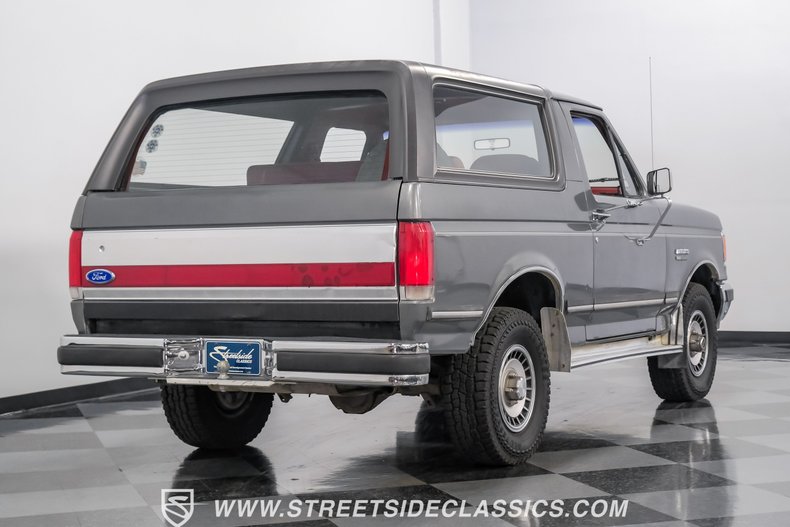 Ford-Bronco-1989-Smoke-Metallic-Scarlet-Red-17