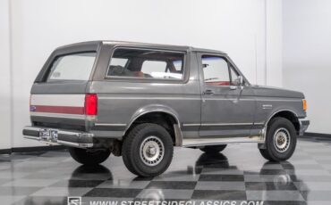 Ford-Bronco-1989-Smoke-Metallic-Scarlet-Red-18