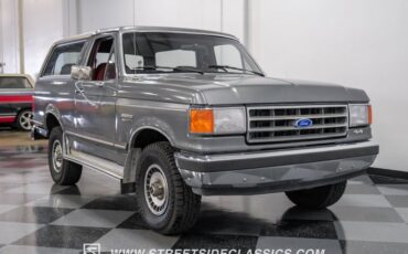 Ford-Bronco-1989-Smoke-Metallic-Scarlet-Red-24