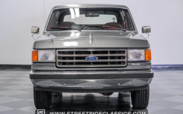 Ford-Bronco-1989-Smoke-Metallic-Scarlet-Red-25