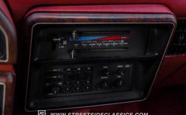 Ford-Bronco-1989-Smoke-Metallic-Scarlet-Red-40