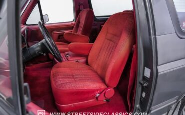 Ford-Bronco-1989-Smoke-Metallic-Scarlet-Red-43