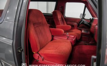Ford-Bronco-1989-Smoke-Metallic-Scarlet-Red-44