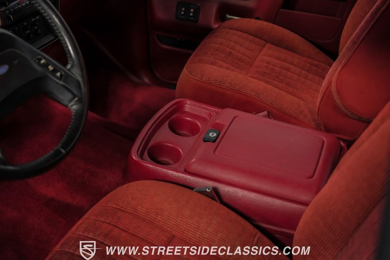 Ford-Bronco-1989-Smoke-Metallic-Scarlet-Red-8