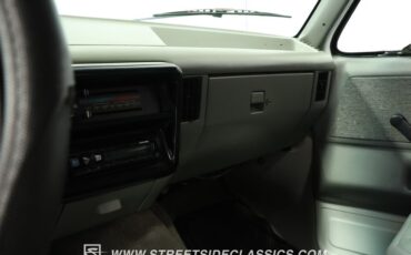 Ford-Bronco-1989-White-Gray-16