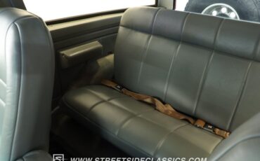 Ford-Bronco-1989-White-Gray-18