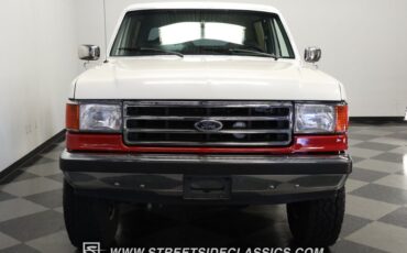 Ford-Bronco-1989-White-Gray-28