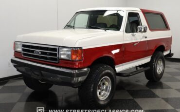 Ford-Bronco-1989-White-Gray-30