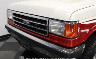 Ford-Bronco-1989-White-Gray-31