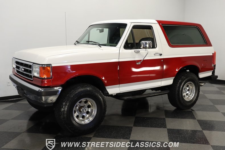 Ford-Bronco-1989-White-Gray-4