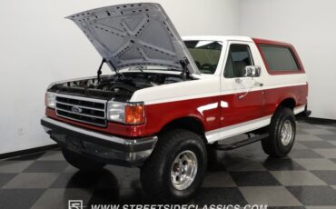 Ford-Bronco-1989-White-Gray-42