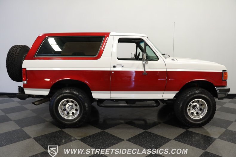 Ford-Bronco-1989-White-Gray-7