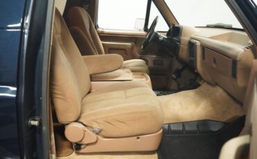 Ford-Bronco-1990-Dark-Shadow-Blue-Met-Tan-Mocha-4