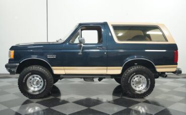 Ford-Bronco-1990-Dark-Shadow-Blue-Met-Tan-Mocha-48